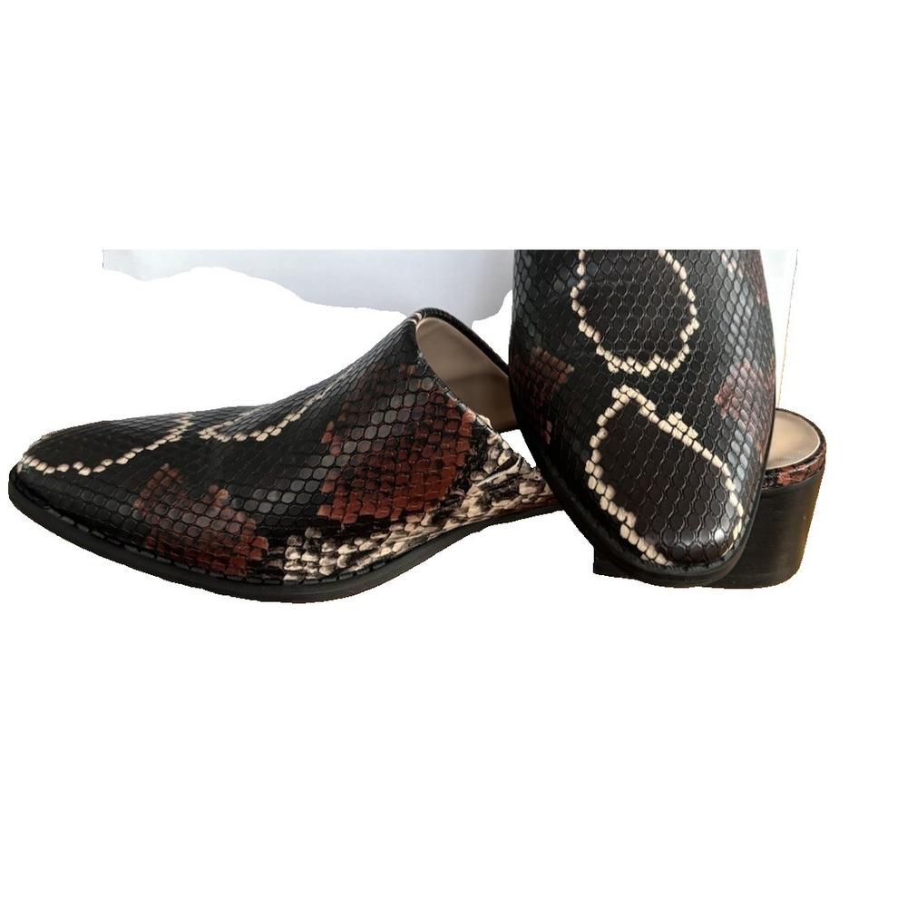 CROWN & IVY Womens Snake Print Pointed Toe Slip on Mules Kelsey 8 M - Picture 3 of 8